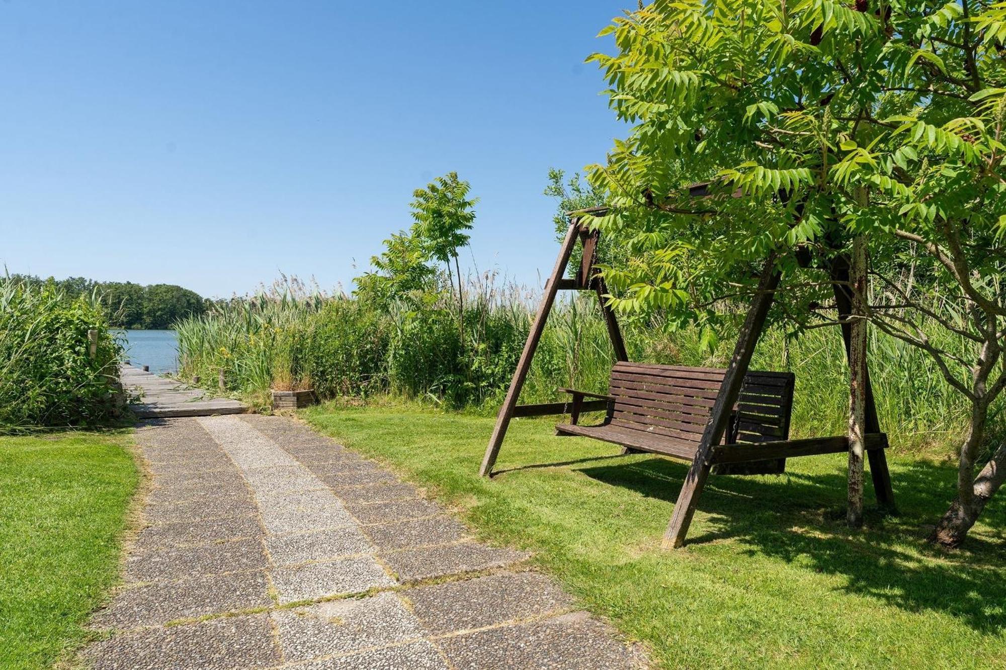 Haus Schwanensee Maritimes Ferienappartement Am Ploener See Bosau Εξωτερικό φωτογραφία